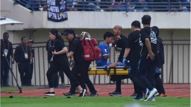Achmad Jufriyanto Alami Patah Tulang Rusuk, Pelatih Persib Bandung Buka Suara