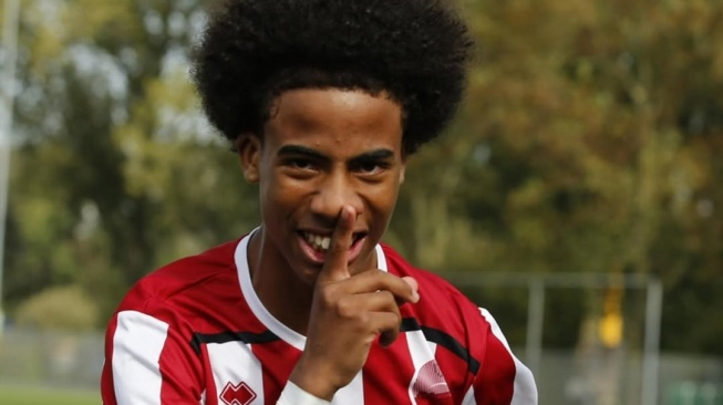 Deston Hoop Keturunan Mana? Blasteran Tiga Negara Siap Gabung Timnas Indonesia
