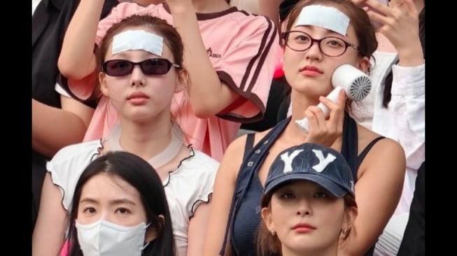 Momen Viral di Konser BLACKPINK, Ada Naeyon, Jihyo hingga Red Velvet