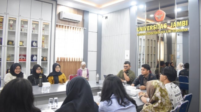 Kelas yang Terjebak Masa Lalu, Saatnya Pendidikan Tinggi Menyesuaikan Diri