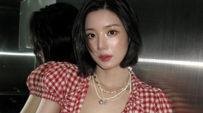 4 Inspirasi OOTD Simpel dari Kwon Eun Bi untuk Tampilan Sehari-hari