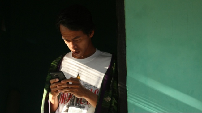Manusia vs Notifikasi: Tradisi Multitasking dan Fokus yang Tak Punya Ruang