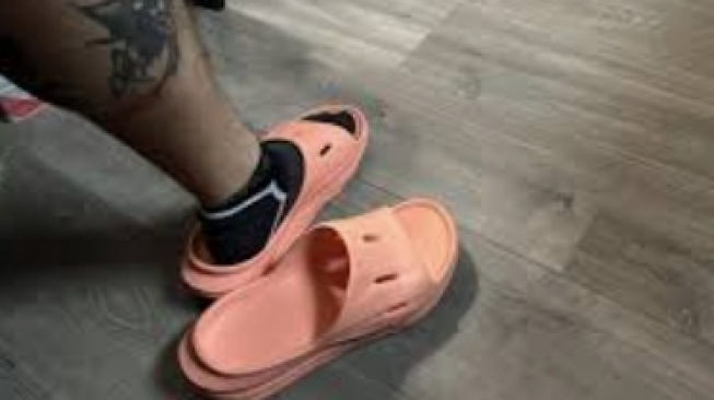 Hoka Ora Recovery Slide/