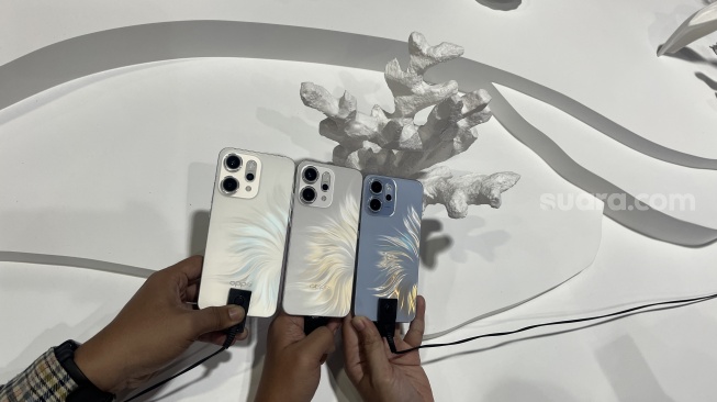 Oppo Reno 14 Pro 5G, Oppo Reno 14 5G, dan Oppo Reno 14F 5G. [Suara.com/Dicky Prastya]