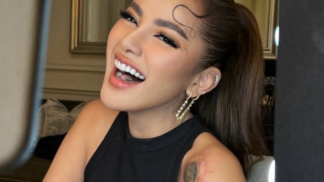 Olla Ramlan pamer tato (Instagram)
