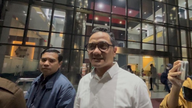 Setelah Ustaz Khalid Basalamah, Giliran Kepala BPKH Diperiksa KPK Terkait Kasus Rasuah Haji