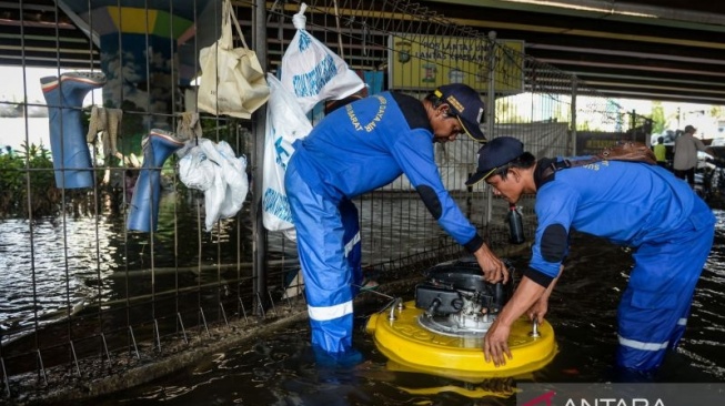 Banjir Jakarta Mulai Surut, Tiga RT Masih Terendam, Begini Kondisinya