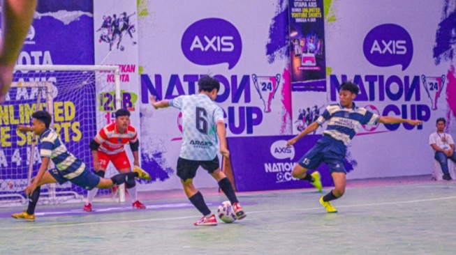 Dari Nol ke Gol: Perjalanan Seorang Newbie Jatuh Cinta pada Futsal