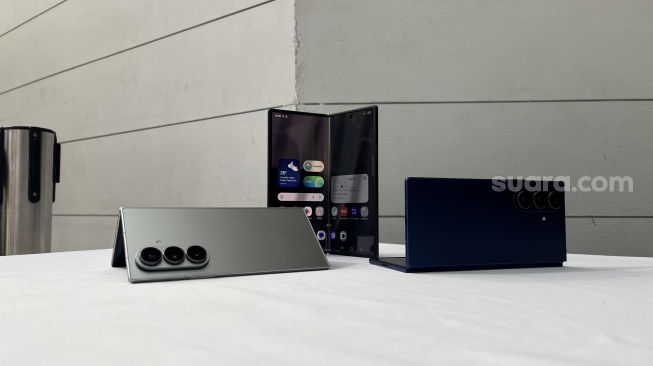 Bocoran Samsung Galaxy Z TriFold, Calon HP Lipat Tiga Pesaing Huawei
