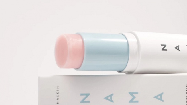 5 Rekomendasi Moisturizer Stick Terbaik, Solusi Praktis untuk Kulit Lembap Sepanjang Hari