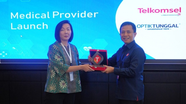 Telkomsel x Optik Tunggal. [Telkomsel]