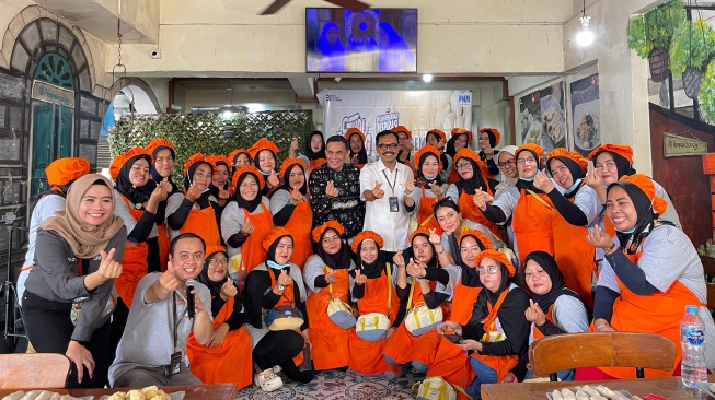 Ketekunan Berbuah Apresiasi, Nasabah PNM Palembang Ikuti Studi Banding UMKM