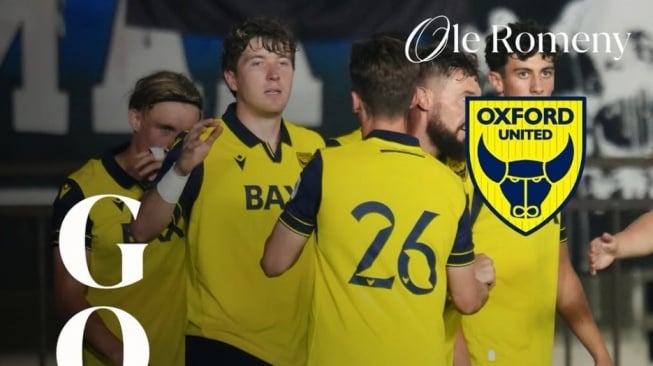 Detik-detik Ole Romeny cedera. Pertandingan fase grup Piala Presiden 2025 antara Arema FC dan Oxford United diwarnai insiden serius yang menimpa penyerang Oxford United, Ole Romeny. (ig Piala Presiden)