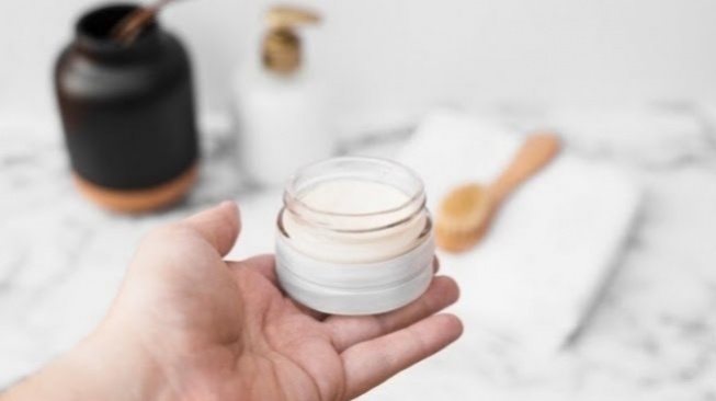 Gak Perlu Cemas Lagi! 4 Rekomendasi Pelembap Aman untuk Skin Barrier Bumil dan Busui