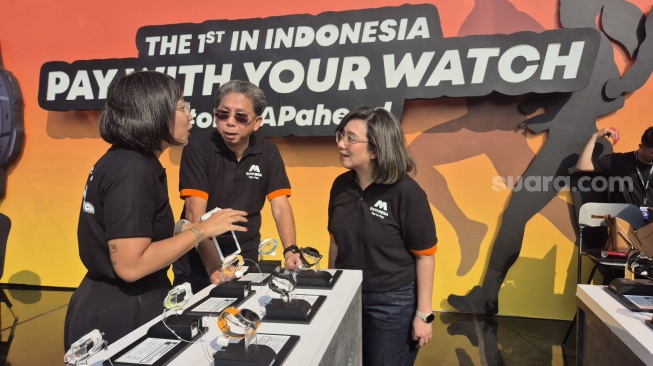 Peluncuran teknologi Tap to Pay with Garmin Pay di Jakarta, Sabtu (12/7/2025). [Suara.com/Dythia]