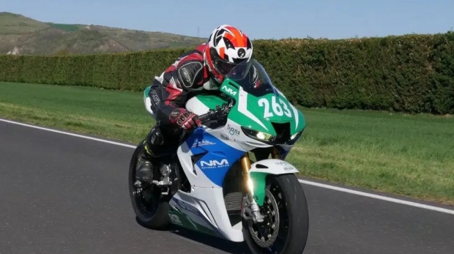 Honda CBR1000RR-R Fireblade disulap jadi motor listrik (Visordown)