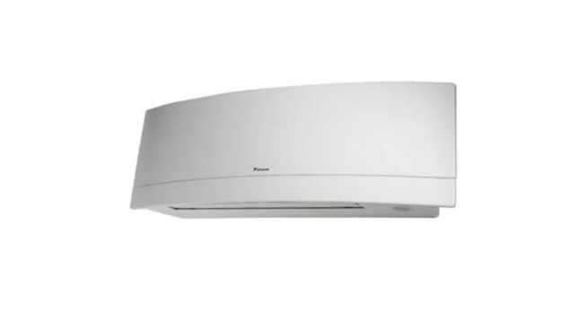 Daikin European Design R32 (blibli.com)