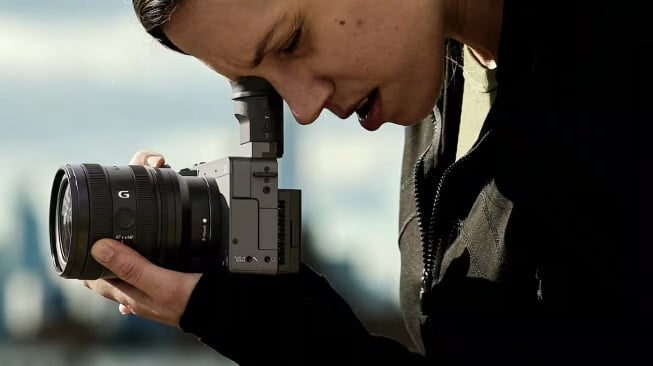 Sony Luncurkan FX2, Kamera Kompak dengan Fitur Sinematik