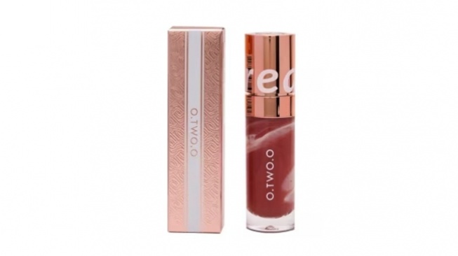 Rekomendasi Blush On - O.TWO.O Haute Dreamy Liquid Blush. [Tokopedia]
