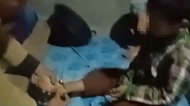 Kronologi Penemuan 4 Anak Kelaparan dan Dirantai di Andong