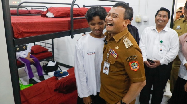 Sekolah Rakyat di Solo Sudah Beroperasi, Ahmad Luthfi: Ini untuk Anak Keluarga Miskin!