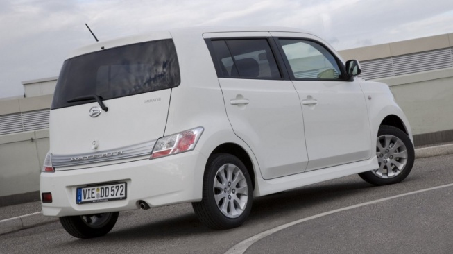 Daihatsu Materia. (Drive Place)