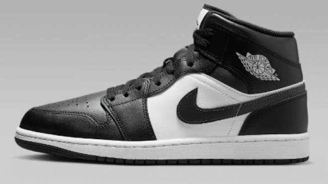 Air Jordan 1 Mid. [nike.com]