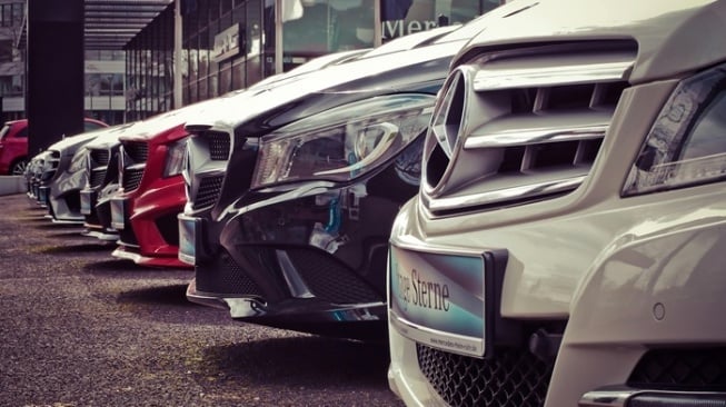 Seharga Motor 150 cc, Ini 5 Rekomendasi Mobil Sedan Bekas Terbaik untuk Harian