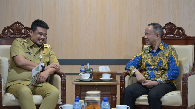 Gubernur Bobby Nasution dan Ombudsman Sumut Bahas Pelayanan Kesehatan, Pendidikan, dan Publik