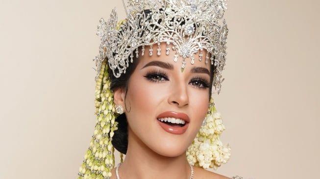 Eksperimen Make Up Tasya Farasya [Instagram]