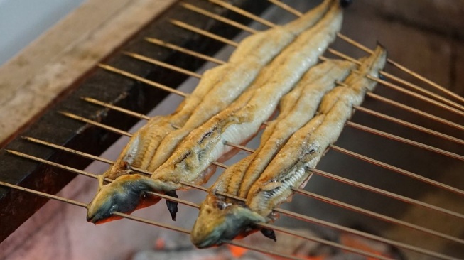 Tak Sekadar Kuliner, Ini Pengalaman Otentik Menyantap Unagi Segar di Jakarta
