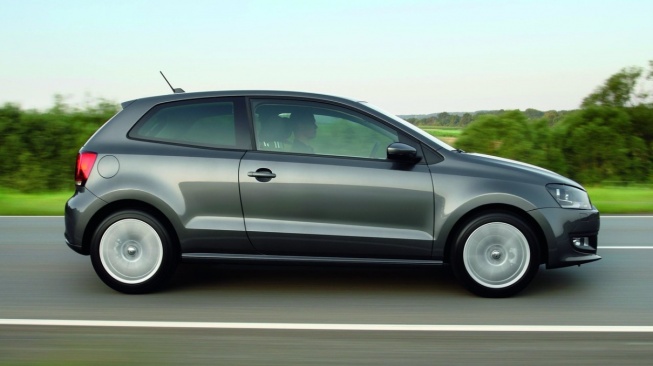 Volkswagen Polo. (Drive Place)
