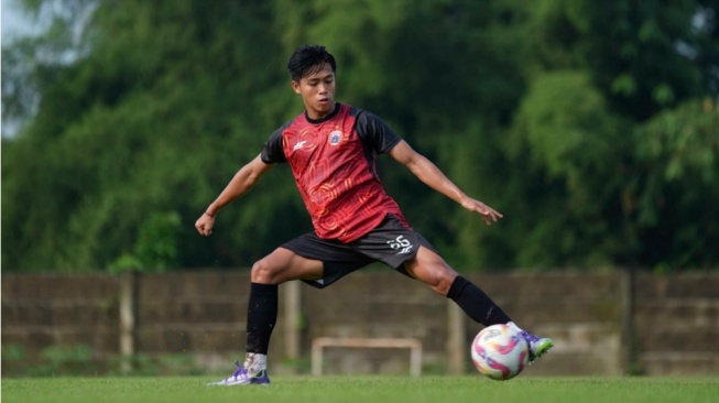 Figo Dennis Ingin Tembus Tim Utama, Persaingan Pemain Muda Persija Memanas