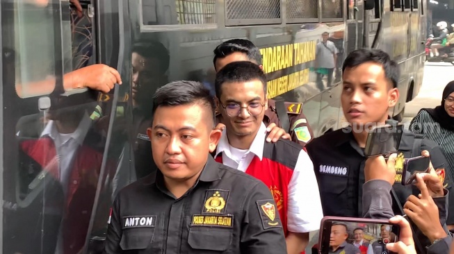 Pengacara Soroti Fans Lolly yang Jadi Saksi di Sidang Vadel Badjideh: Lebih Banyak Tidak Tahunya