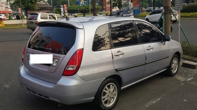 Mobil bekas underrated. (OLX)
