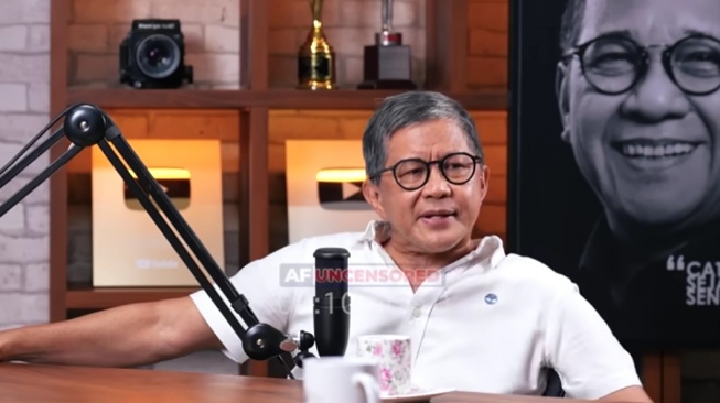 Rocky Gerung Kuliti 'Penyakit' Politik Jokowi: Takut Dilupakan Sejarah dan Manuver Abadikan Warisan