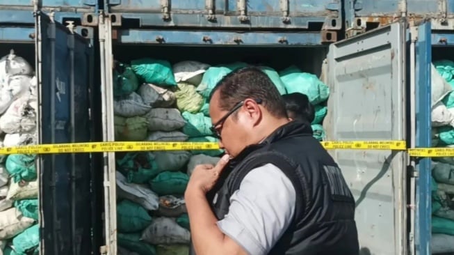 Disamarkan Jadi Legal, Batu Bara Ilegal di IKN Didistribusi Lewat Jalur Laut