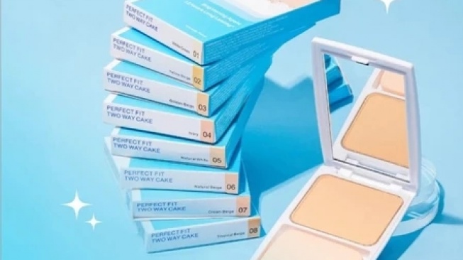 Pixy Two Way Cake Perfect Fit (Shopee/Pixy Official Store)