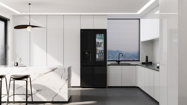 Lemari es bergaya simple black and white dari LG (Dok: LG)