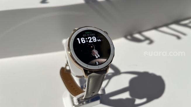 Oppo Watch X2 Mini dan Oppo Enco Buds 3 Meluncur ke RI, Ini Harganya