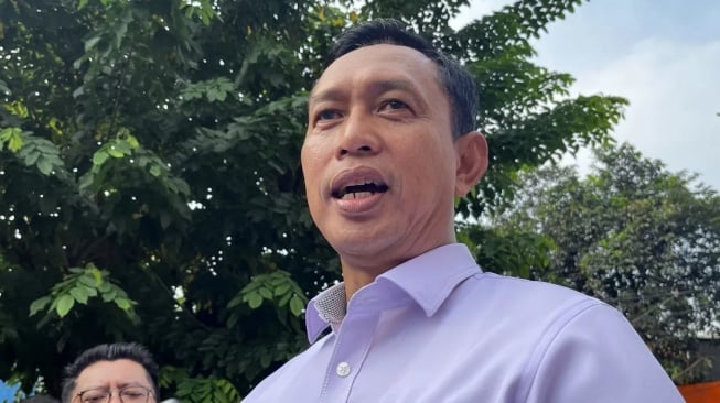 Dirut Baru Bulog Klaim Telah Ajukan Pensiun Dini dari TNI