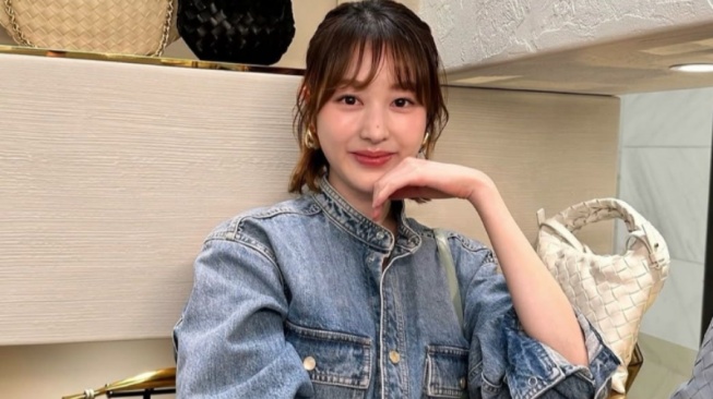 4 OOTD Warm Chic Style ala Jang Da A, Bisa Disontek Biar Makin Stunning!