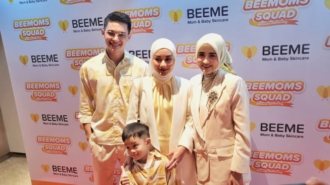 Dinda Hauw dan Pentingnya Support System bagi Para Ibu di Acara BeeMom Squad dari Beeme (Suara.com/Dinda)
