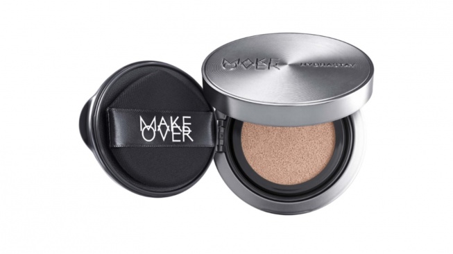Make over hydrastay prismatic glass cushion--shade w22 warm ivory (sociolla.com)