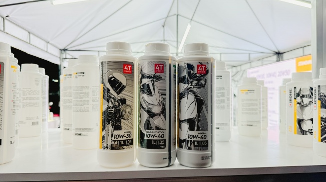 IPONE secara resmi meluncurkan tiga varian pelumas motor untuk pasar Indonesia. (Foto: IPONE)