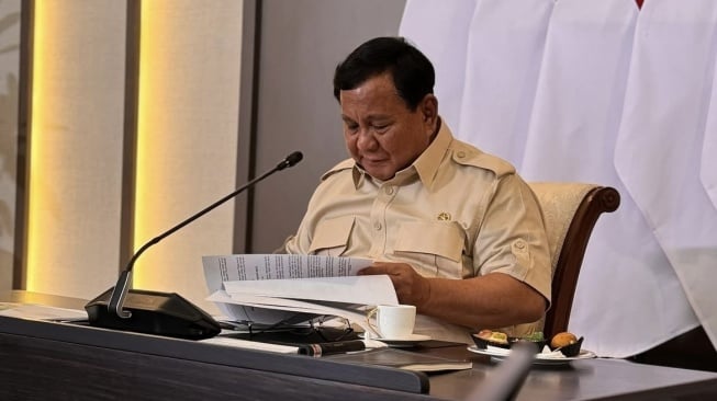 Pengamat Desak Prabowo 'Bersih-bersih' Kabinet, Singgung Menteri Bermasalah