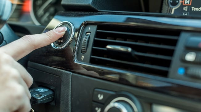 4 Rekomendasi Mobil Bekas di Bawah Rp 30 Juta Idaman Anak Muda: Pajak Aktif, Perawatan Mudah