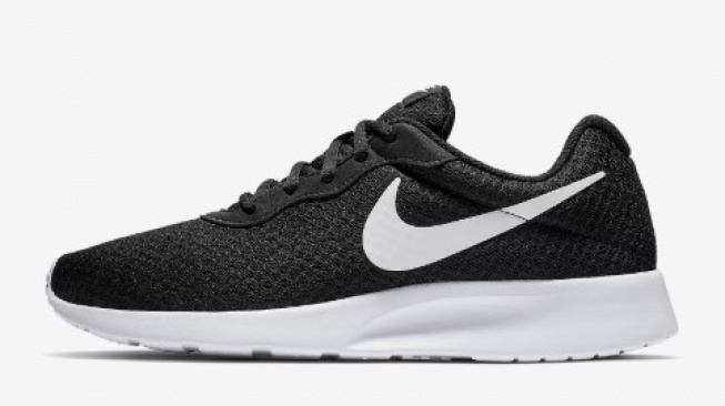 Nike Tanjun