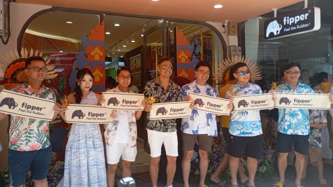Fipper Rayakan Pembukaan Gerai di Kuta Square Bali dan Raih Penghargaan ASEAN