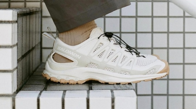 5 Merek Lokal Alternatif Sepatu Salomon: Tampang Mirip, Harga Tak sampai Setengahnya